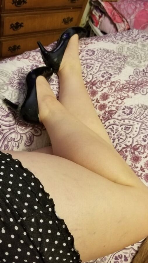 Little black nightie and heels.... milf housewife tease