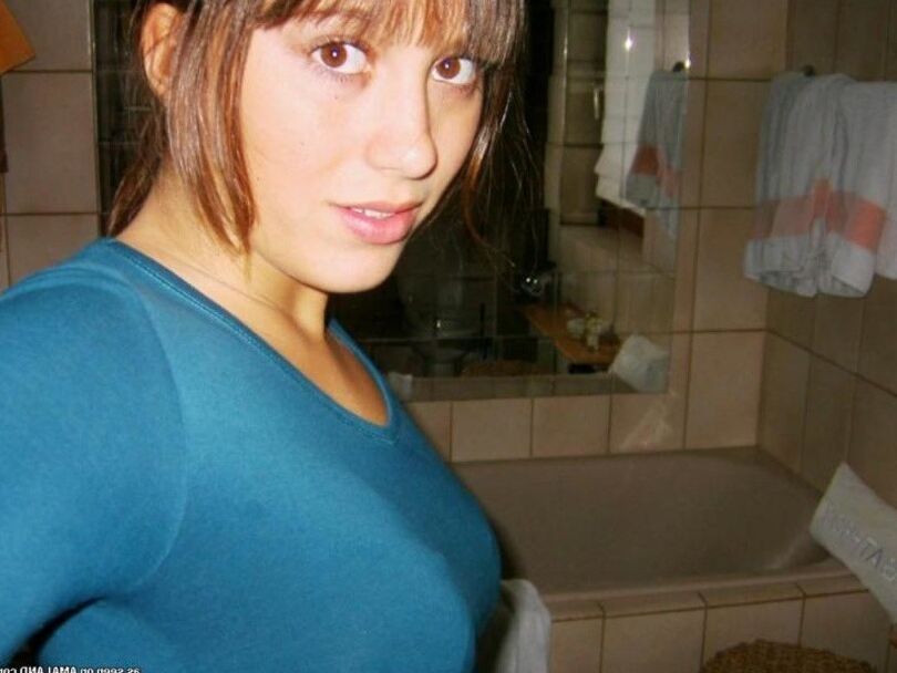 Jenny selfie for her lover