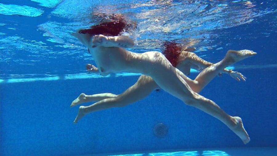 Sheril and Diana Rius Underwater Swimming Pool Erotics