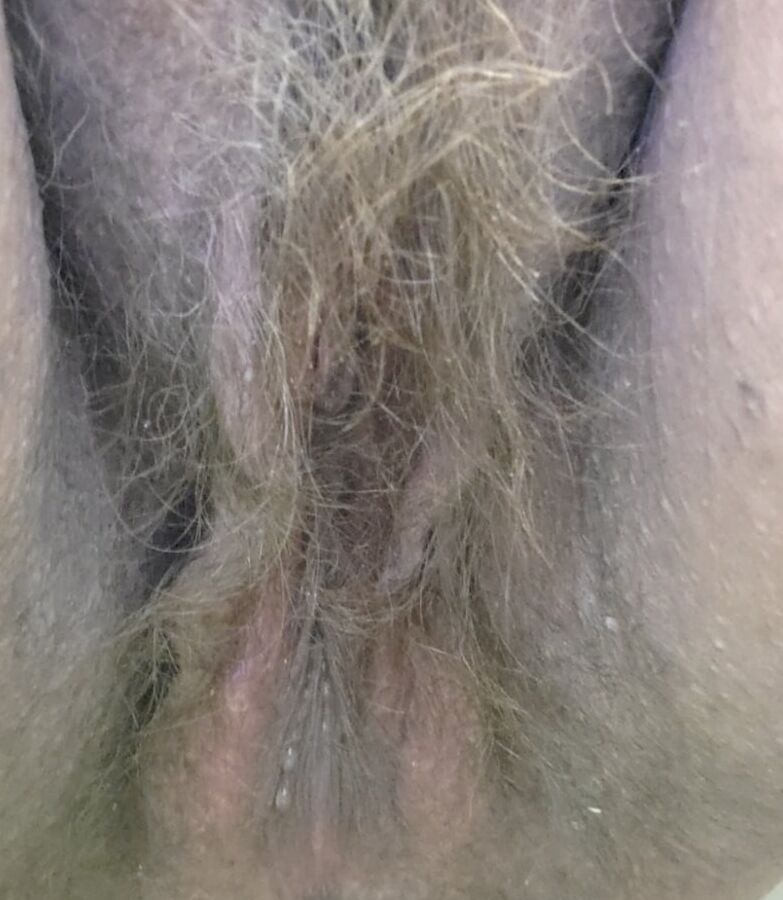 Hairy wife pussy