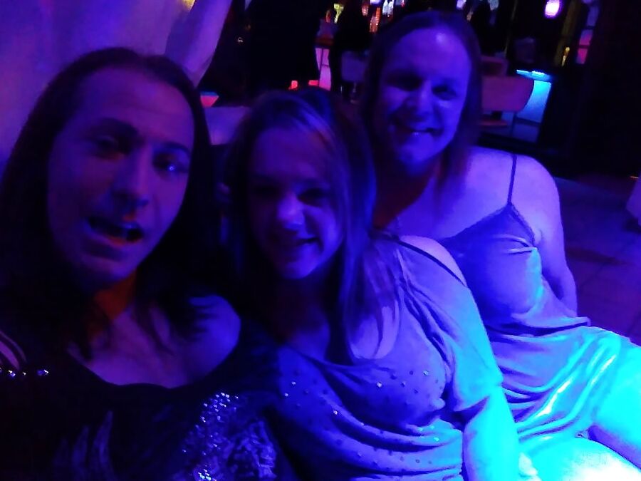 Club Hangout with TS