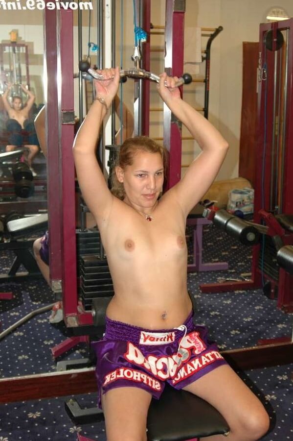 Teen Nathalie and Dany Sun are boxing topless