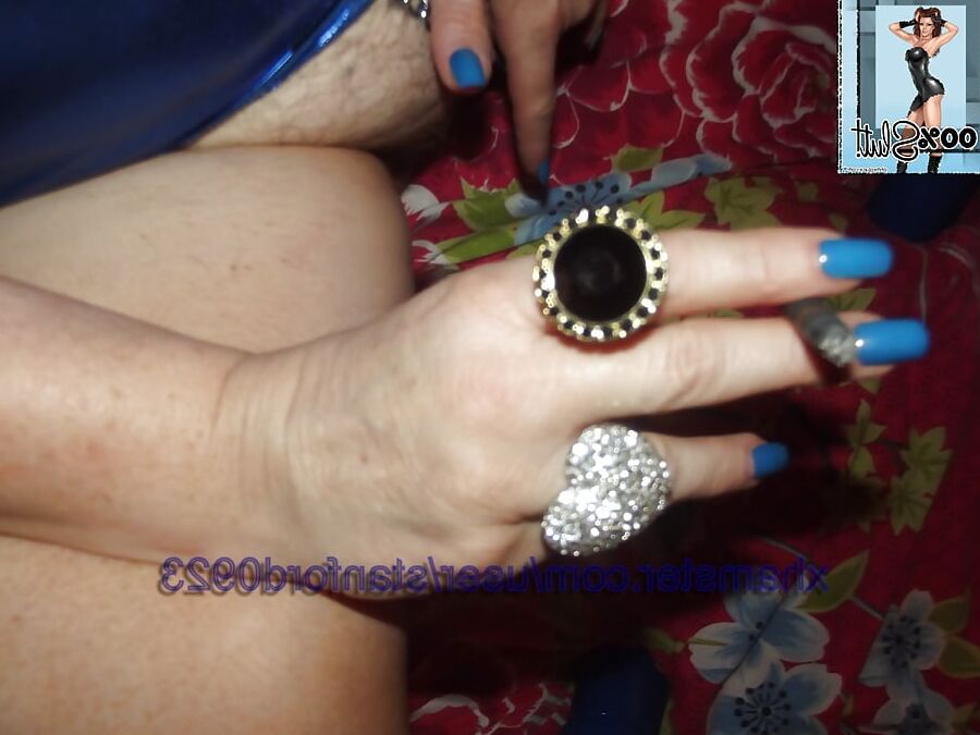 BLUE SLUT SUNDAY PT