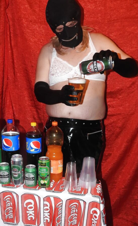 Sissy for Public Pub
