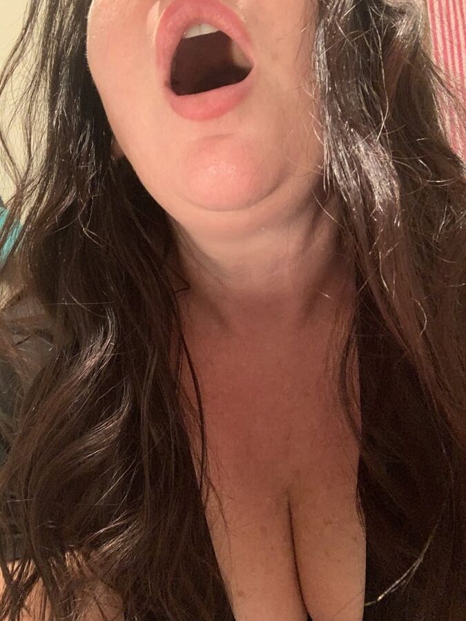 Posing and fuck shots
