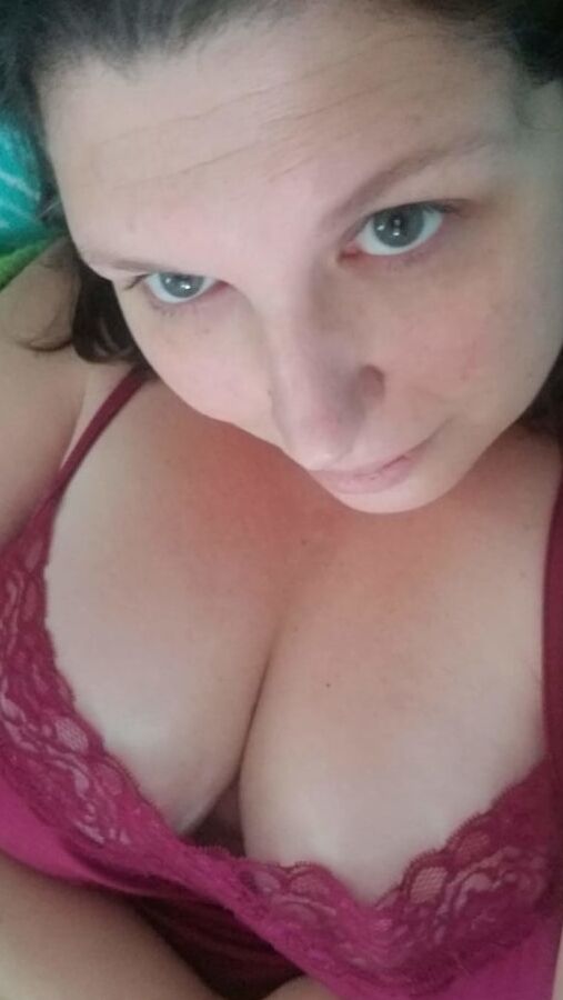 Thighs, ass and panties for a special someone milf housewife