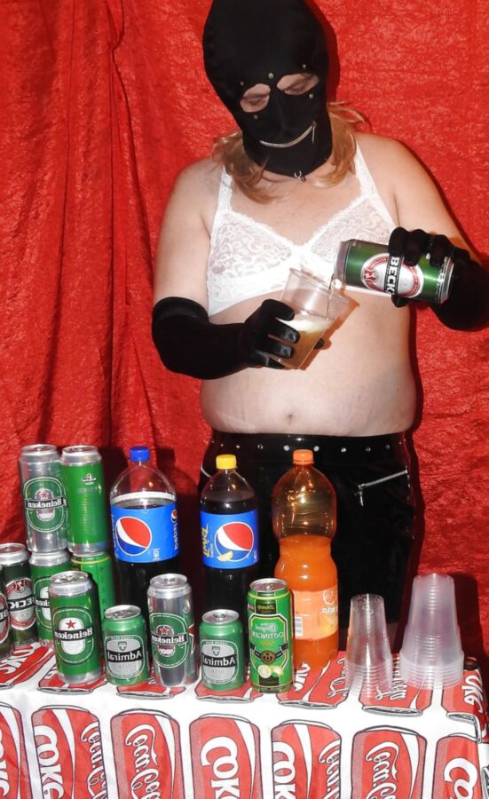 Sissy for Public Pub