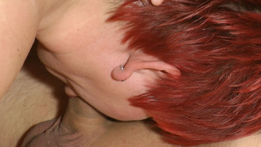 I am a horny cock slut