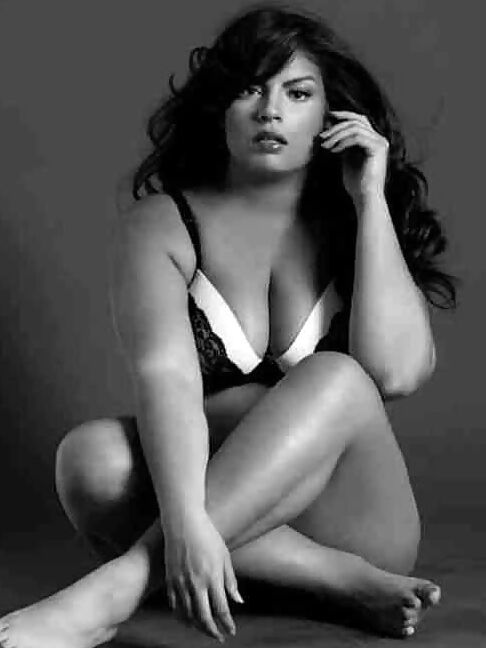 Sexy plus size model Erin Green