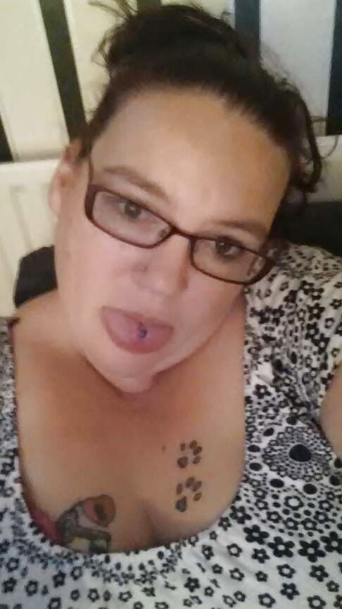 year old British BBW milf Jayne Storm from OlderWomanFun