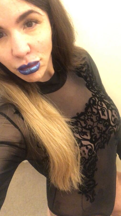 Me Tabbyanne Going out on new years wearing this dirty milf