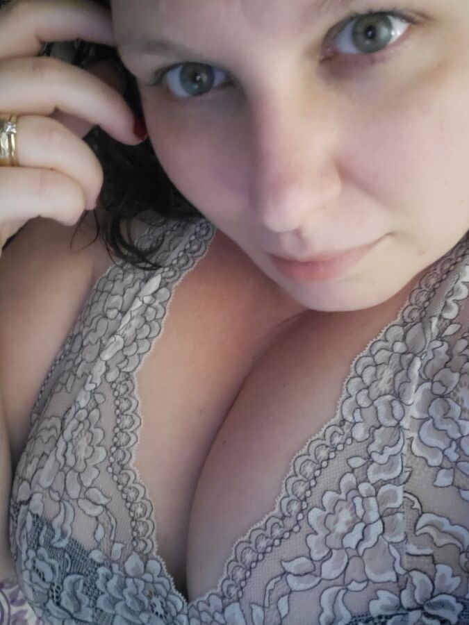 Weekly roundup bored housewife milf