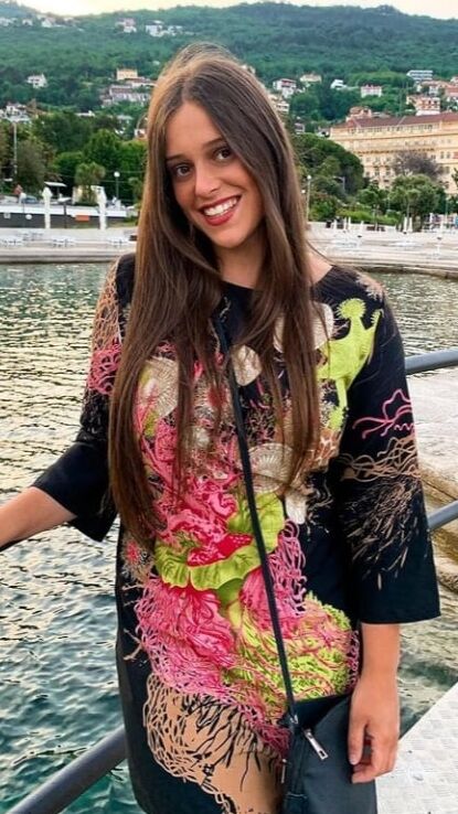 Simona