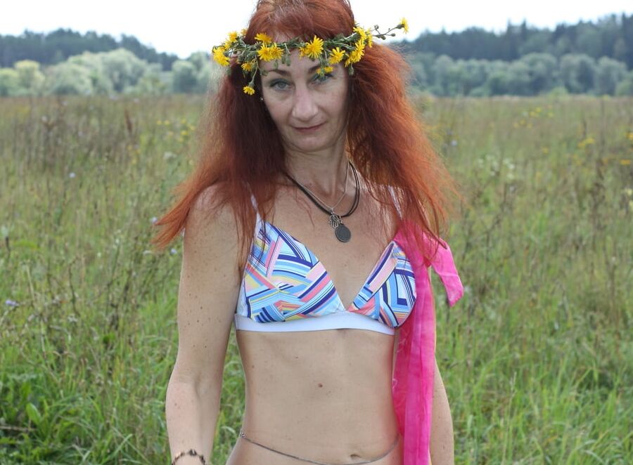 In Field with wreath