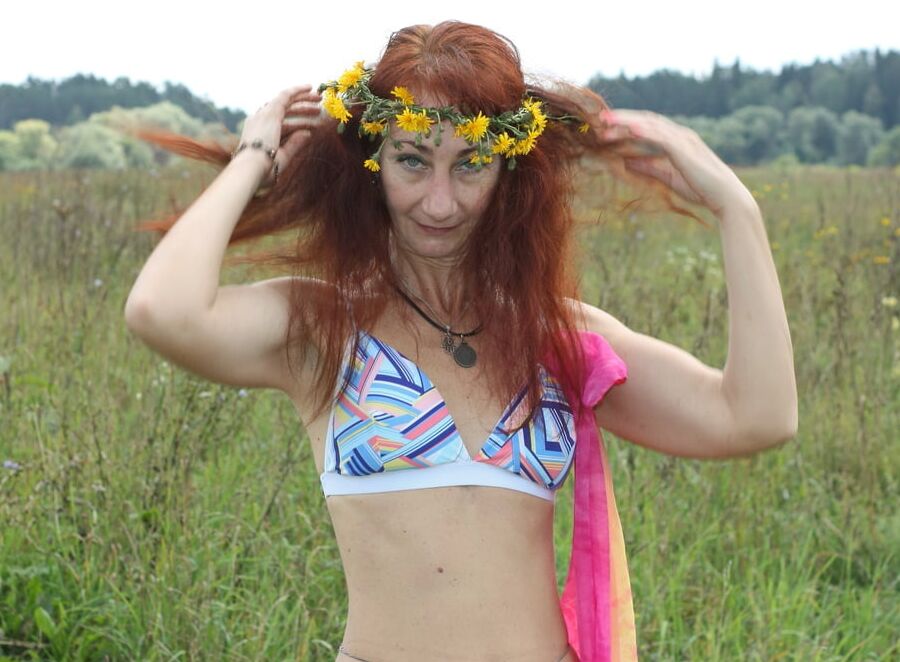 In Field with wreath