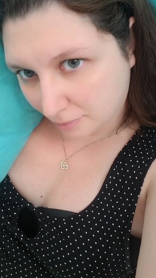 Thighs, ass and panties for a special someone milf housewife