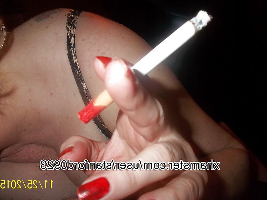 SLUT PIP SMOKING PT