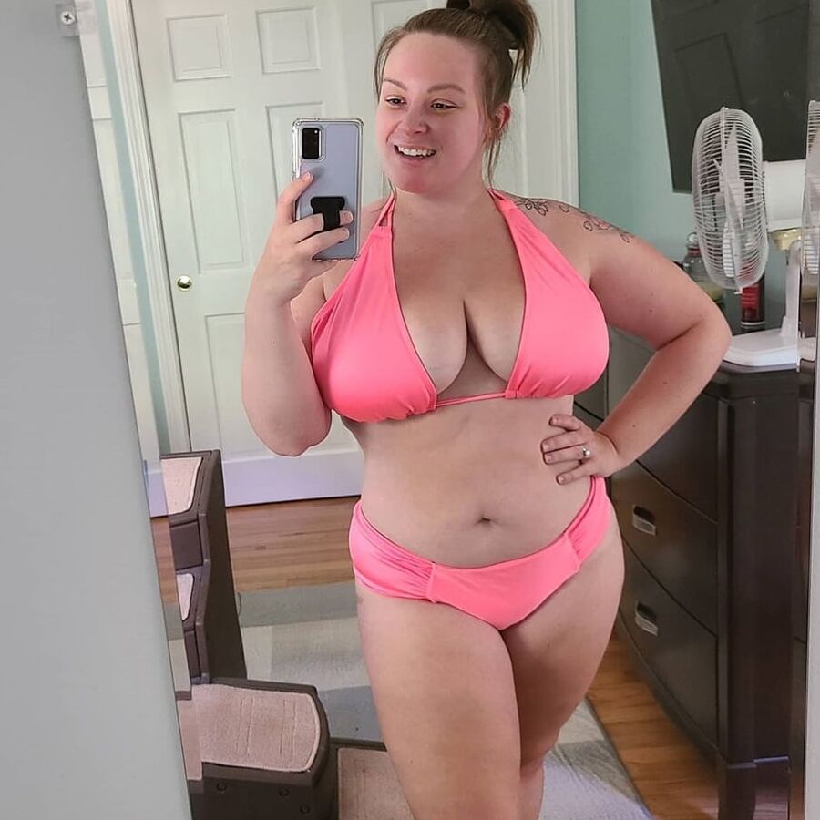Cortigiana&;s gushy fat cunt