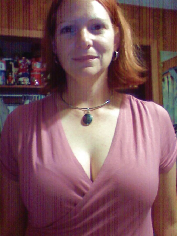 Message me and tell me what you want to do to me !