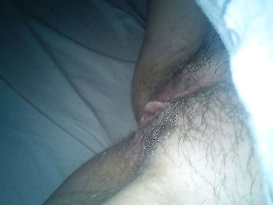 Hairy wife pussy