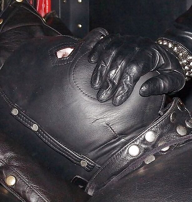 Femdom Domina