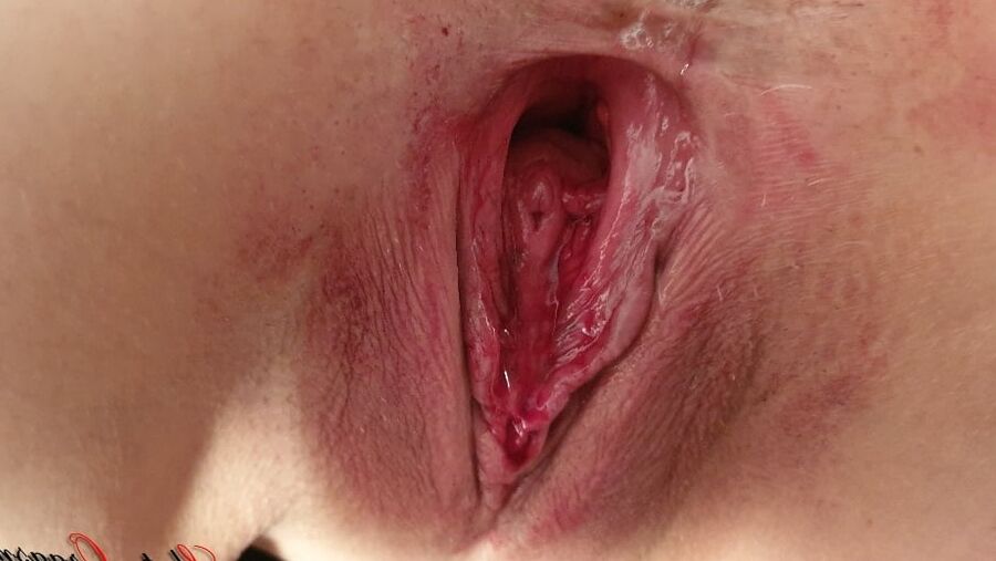 Whore Slut-Orgasma Celeste used in a hotel room