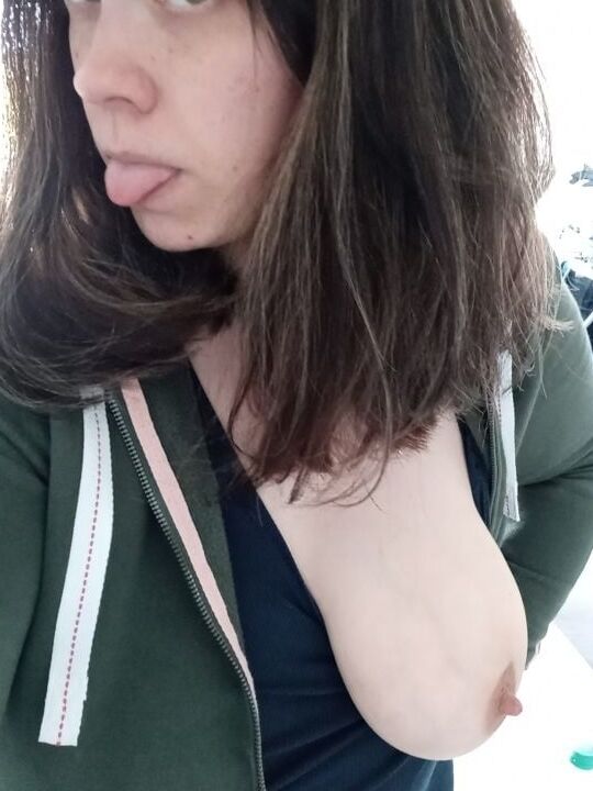 Jenny selfie for her lover