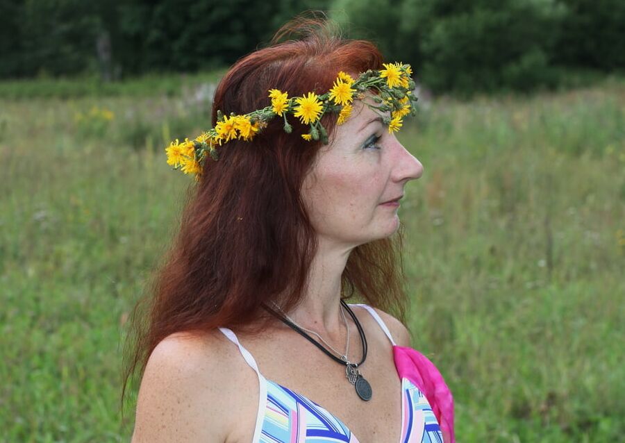 In Field with wreath
