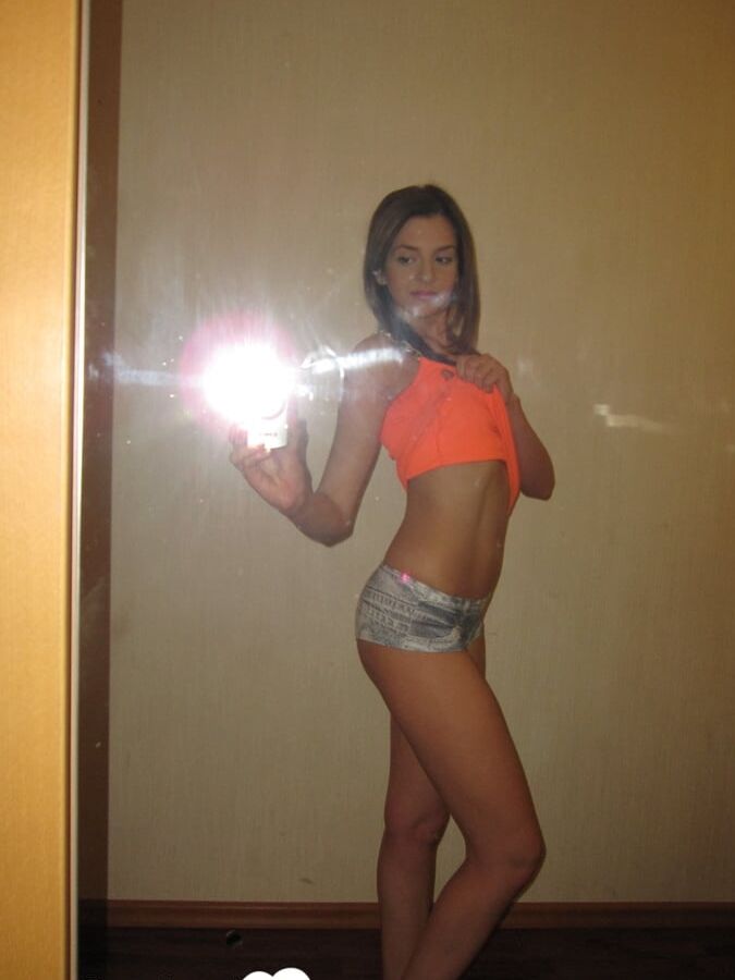 Astonishing skinny brunette flashes her juicy titties