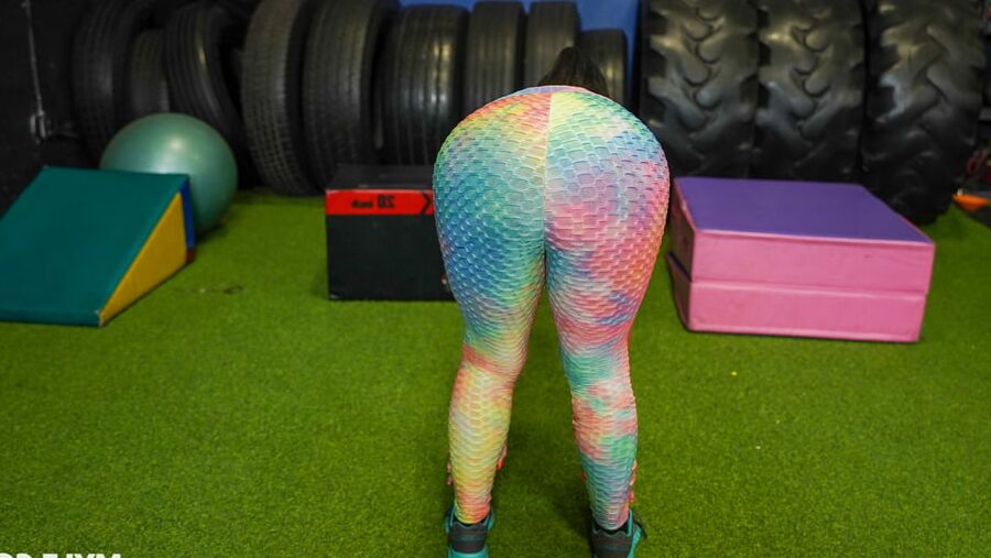 Nadia White - Next Level Workout