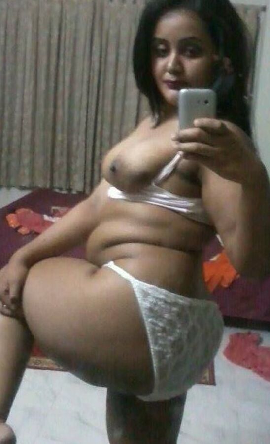 Indian Bhabhi Naked