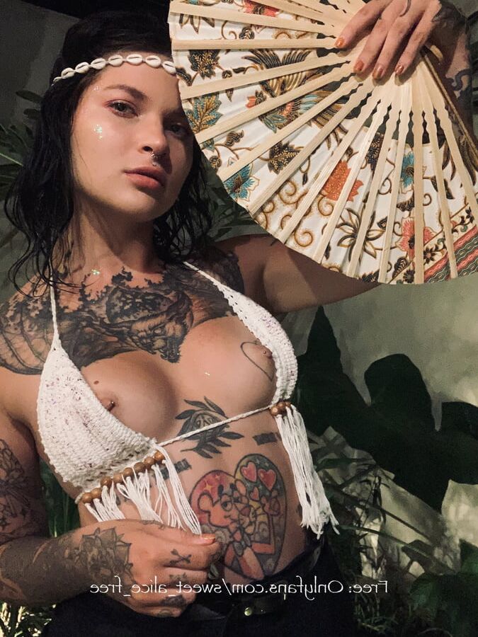 Naked and natural