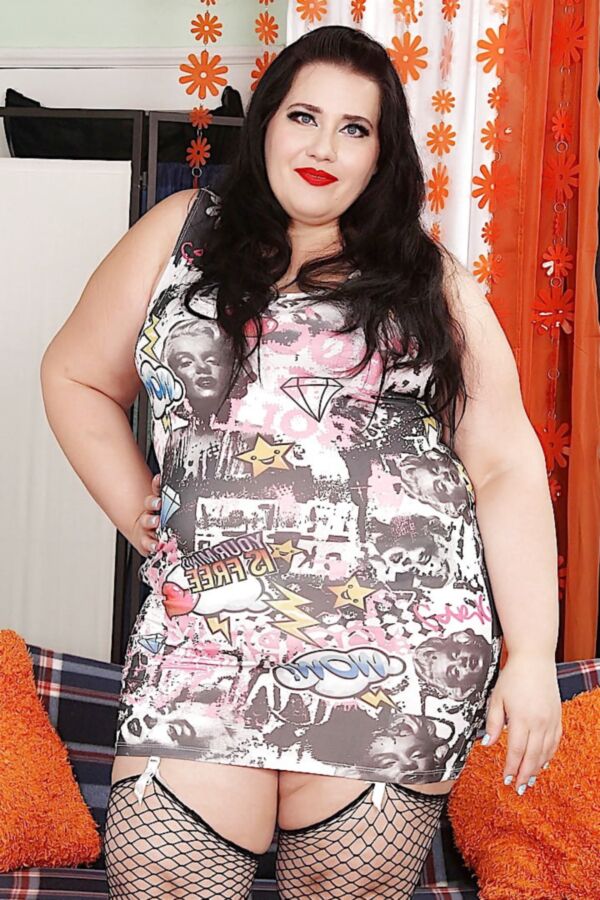 Sexy plump woman Becki Butterfly turns wild