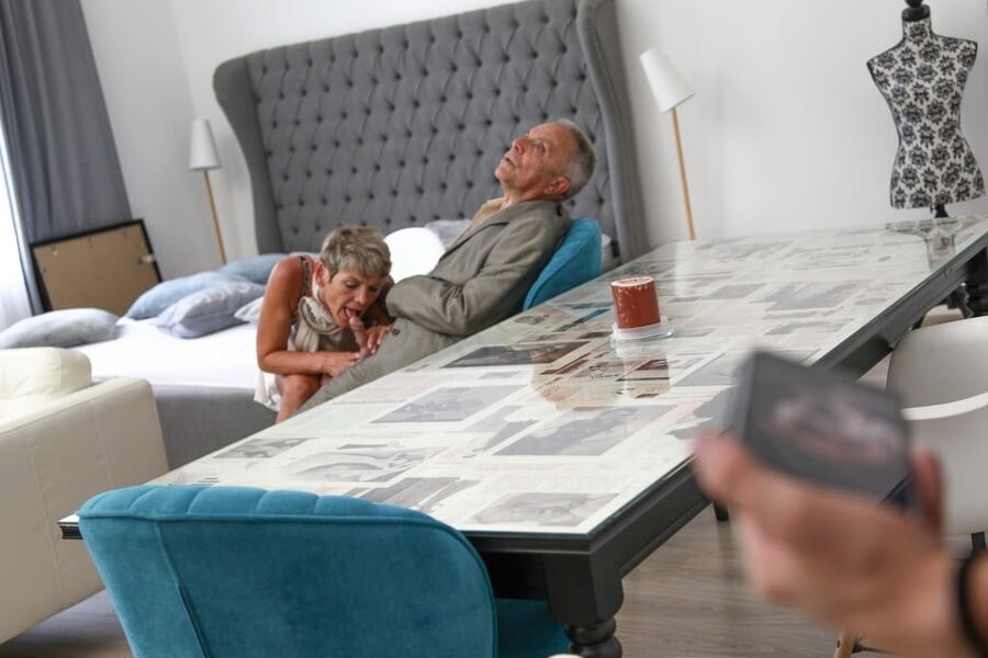 Granddad and pregnant mate at FamilyScrew