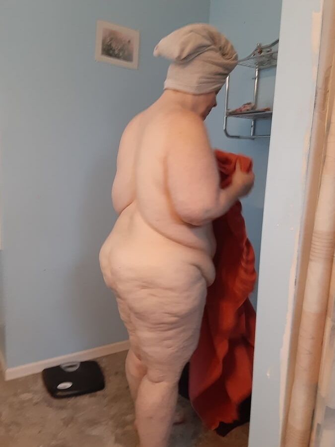 Showertime with my BBW Wife