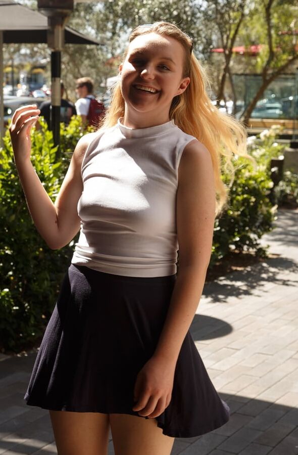 Sexy Blonde Babe Oakley