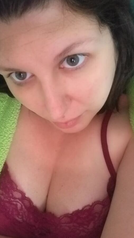 Thighs, ass and panties for a special someone milf housewife