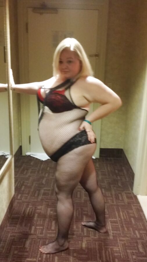 Hot BBW Wife sexy Feet and Heels