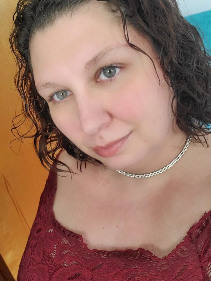 Weekly roundup bored housewife milf