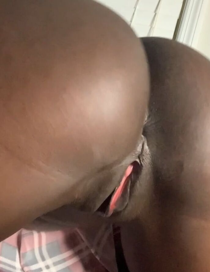 Ebony Pussy Stretched