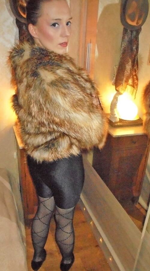 LadyElizabeth in a fur coat