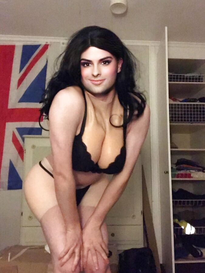 Amanda&;s Lingerie