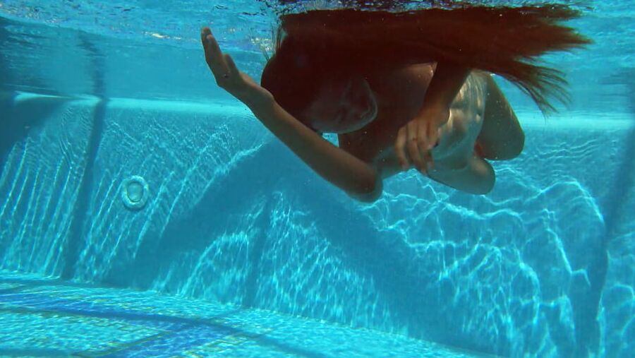 Irina Russaka UnderWaterShow Russian Pornstar