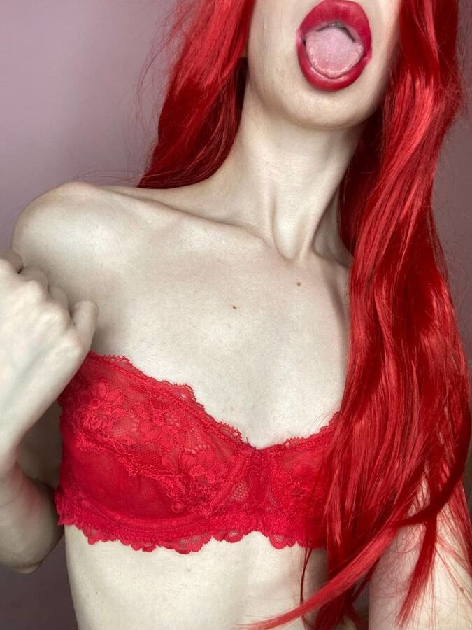 Girl with red hair in kimano