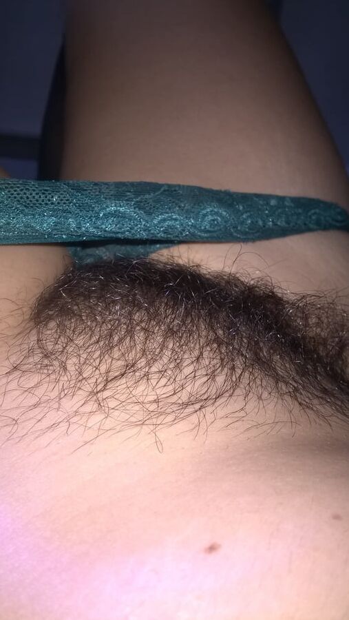 JoyTwoSex - Pubic Hair