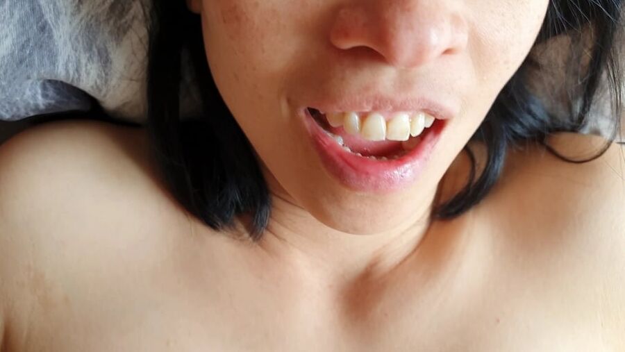 Amazing Asian Pussy!!