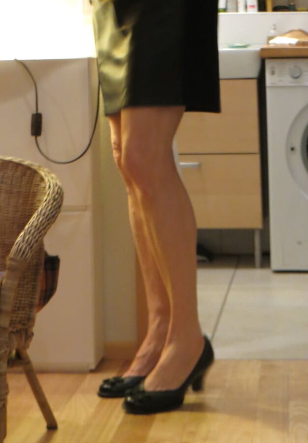 My wife is fitting her shoes