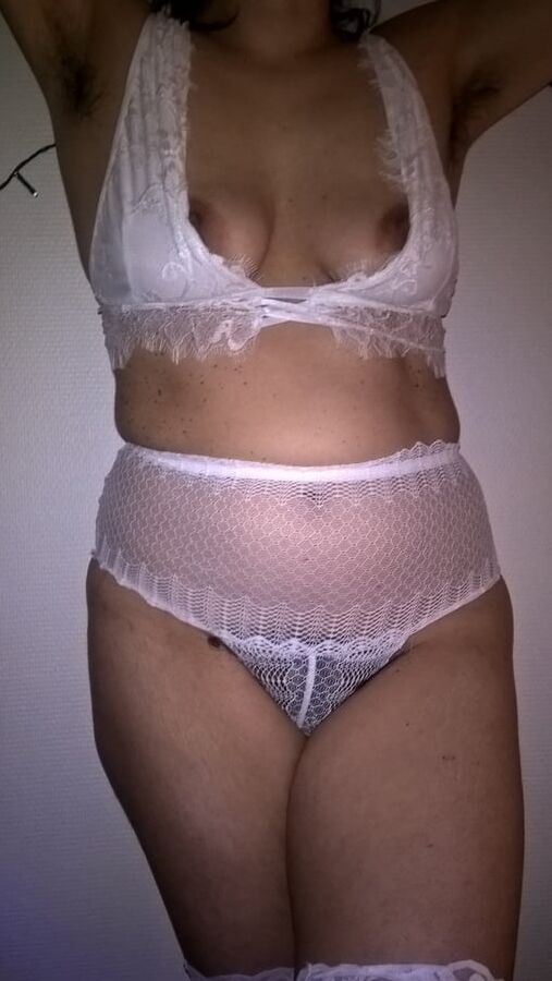 JoyTwoSex - White Lingerie