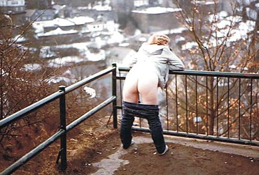 Hairy JoyTwoSex - Flashing In Public Park