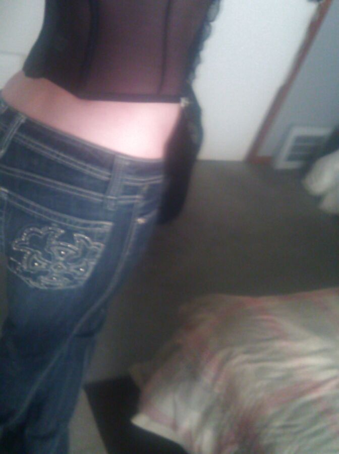 USING BLUE NAPPY TO GO OUT TO WORK